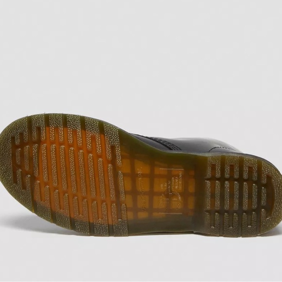 Dr. Martens boot. 1460 original boot. New in box - Picture 5 of 6